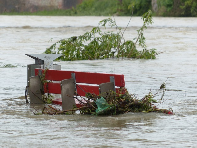 Flash Flood Affecting US & Africa