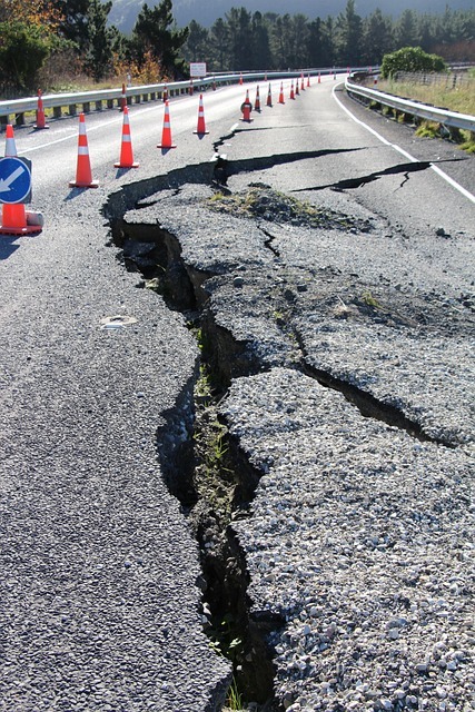 Middle East Earthquake Tore Massive Rift