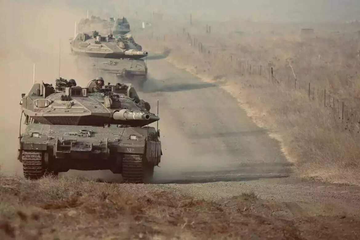 Tanks-on-the-Gaza-border